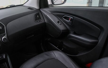 Hyundai ix35 I рестайлинг, 2015 год, 1 145 000 рублей, 16 фотография