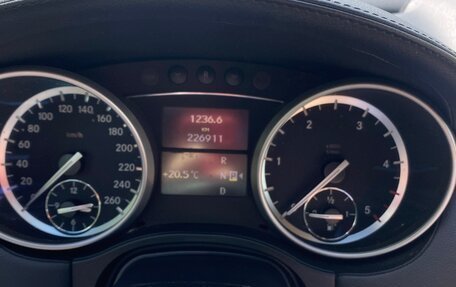 Mercedes-Benz GL-Класс, 2010 год, 1 700 000 рублей, 13 фотография