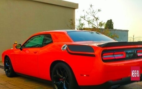 Dodge Challenger III рестайлинг 2, 2019 год, 4 100 000 рублей, 4 фотография