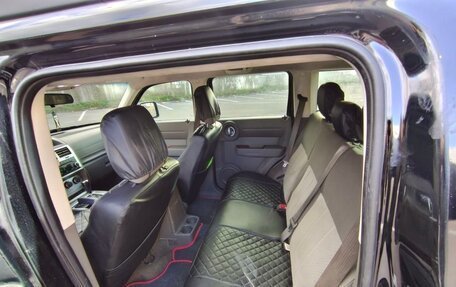 Dodge Nitro, 2007 год, 1 100 000 рублей, 13 фотография