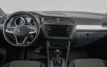 Volkswagen Tiguan II, 2021 год, 2 150 000 рублей, 13 фотография