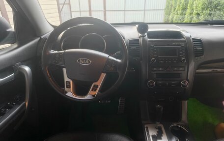 KIA Sorento II рестайлинг, 2011 год, 1 200 000 рублей, 17 фотография