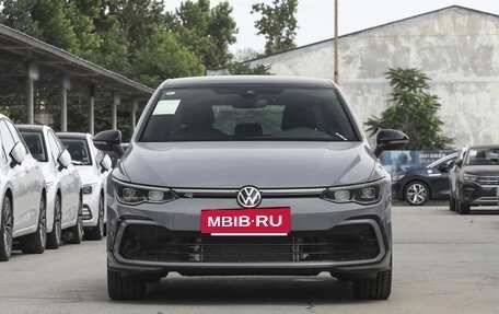 Volkswagen Golf VIII, 2022 год, 2 099 999 рублей, 2 фотография