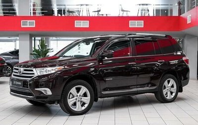 Toyota Highlander III, 2013 год, 1 990 000 рублей, 1 фотография
