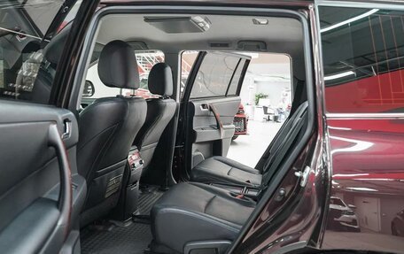 Toyota Highlander III, 2013 год, 1 990 000 рублей, 12 фотография