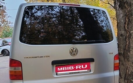 Volkswagen Transporter T5 рестайлинг, 2004 год, 1 100 000 рублей, 4 фотография