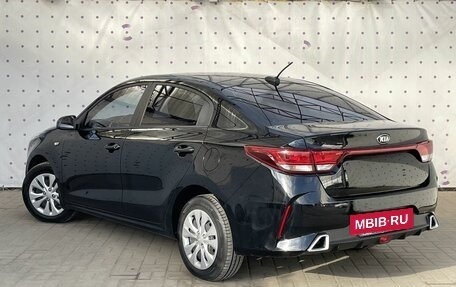 KIA Rio IV, 2021 год, 1 800 000 рублей, 5 фотография