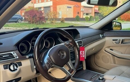 Mercedes-Benz E-Класс, 2015 год, 2 650 000 рублей, 13 фотография