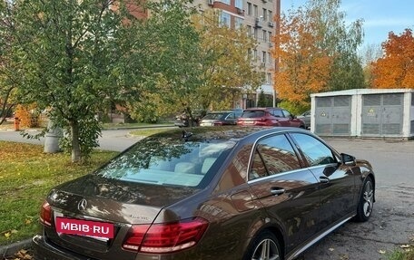 Mercedes-Benz E-Класс, 2015 год, 2 650 000 рублей, 5 фотография
