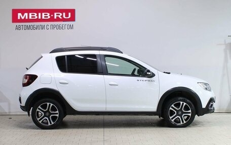 Renault Sandero II рестайлинг, 2021 год, 1 499 000 рублей, 8 фотография