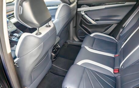 Geely Atlas, 2024 год, 3 240 000 рублей, 8 фотография