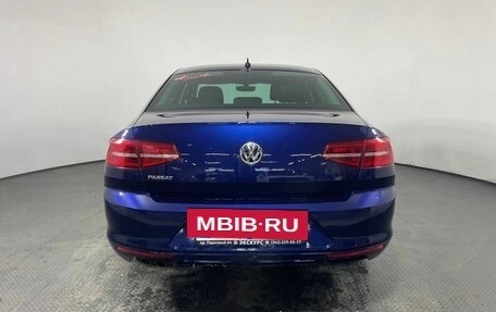 Volkswagen Passat B8 рестайлинг, 2019 год, 1 820 000 рублей, 5 фотография