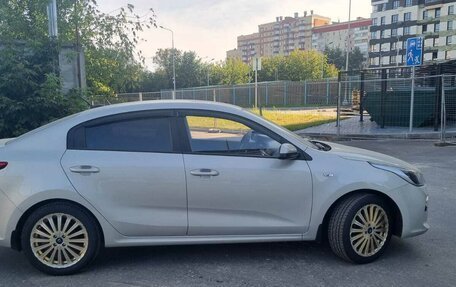 KIA Rio IV, 2018 год, 1 760 000 рублей, 6 фотография