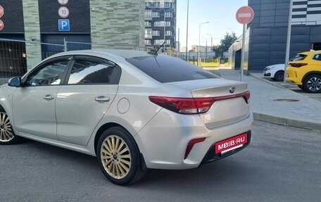 KIA Rio IV, 2018 год, 1 760 000 рублей, 5 фотография