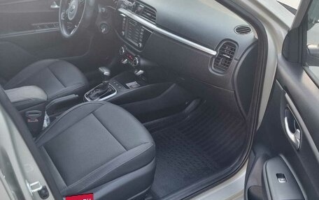 KIA Rio IV, 2018 год, 1 760 000 рублей, 10 фотография