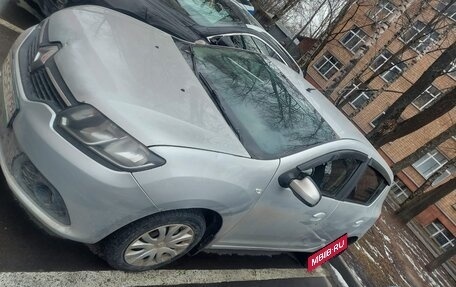Renault Sandero II рестайлинг, 2018 год, 420 000 рублей, 1 фотография