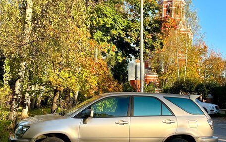 Lexus RX IV рестайлинг, 2001 год, 835 000 рублей, 2 фотография