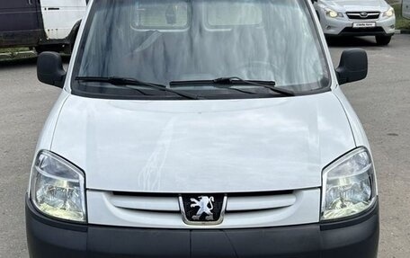 Peugeot Partner II рестайлинг 2, 2010 год, 350 000 рублей, 4 фотография