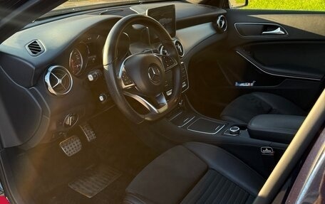 Mercedes-Benz GLA, 2017 год, 2 300 000 рублей, 5 фотография