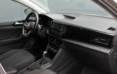 Volkswagen Taos, 2021 год, 2 495 000 рублей, 8 фотография