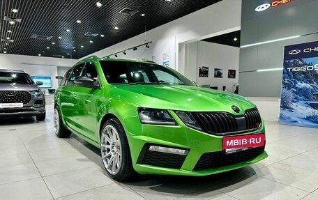 Skoda Octavia RS, 2019 год, 2 525 000 рублей, 3 фотография