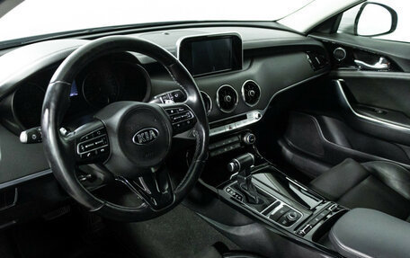 KIA Stinger I, 2018 год, 3 139 700 рублей, 11 фотография