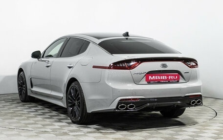 KIA Stinger I, 2018 год, 3 139 700 рублей, 7 фотография