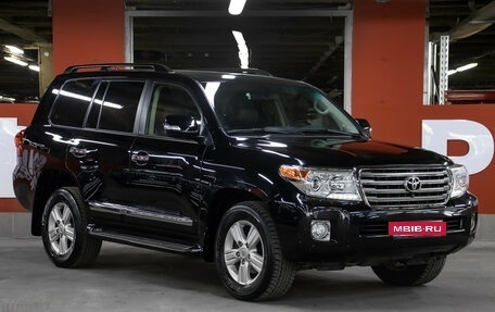 Toyota Land Cruiser 200, 2013 год, 4 398 000 рублей, 3 фотография