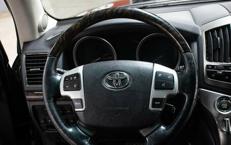 Toyota Land Cruiser 200, 2013 год, 4 398 000 рублей, 17 фотография