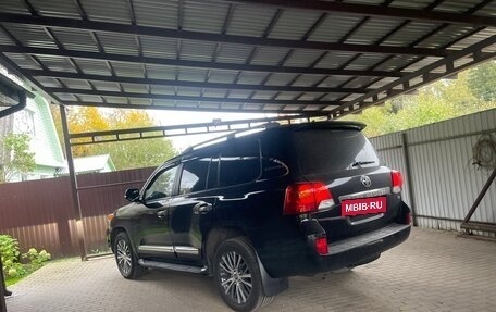 Toyota Land Cruiser 200, 2014 год, 5 500 000 рублей, 8 фотография