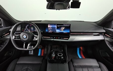 BMW 5 серия, 2024 год, 5 512 000 рублей, 7 фотография