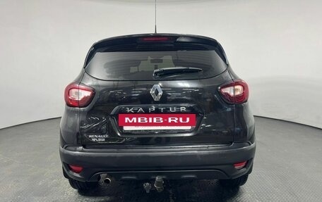 Renault Kaptur I рестайлинг, 2017 год, 1 025 000 рублей, 5 фотография