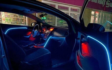 Opel Astra J, 2012 год, 850 000 рублей, 28 фотография