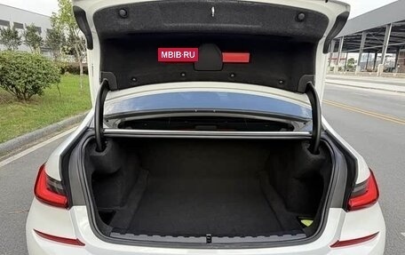 BMW 3 серия, 2022 год, 3 150 000 рублей, 11 фотография