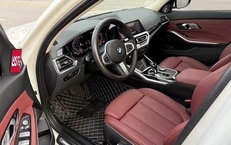 BMW 3 серия, 2022 год, 3 150 000 рублей, 13 фотография