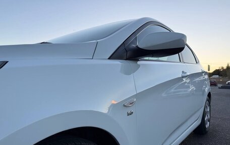 Hyundai Solaris II рестайлинг, 2012 год, 750 000 рублей, 16 фотография