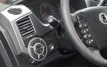 SsangYong Kyron I, 2008 год, 750 000 рублей, 10 фотография