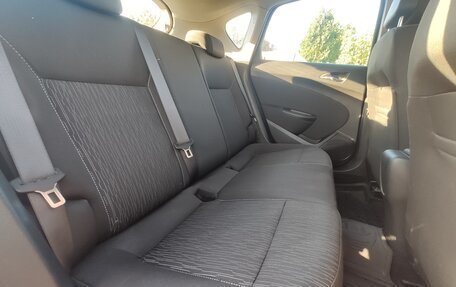 Opel Astra J, 2013 год, 850 000 рублей, 13 фотография