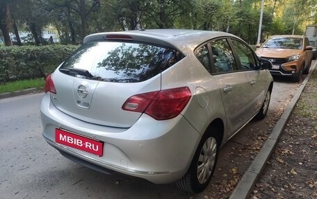 Opel Astra J, 2013 год, 850 000 рублей, 9 фотография