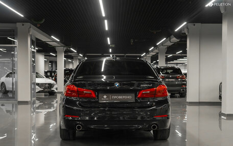 BMW 5 серия, 2019 год, 2 440 000 рублей, 6 фотография