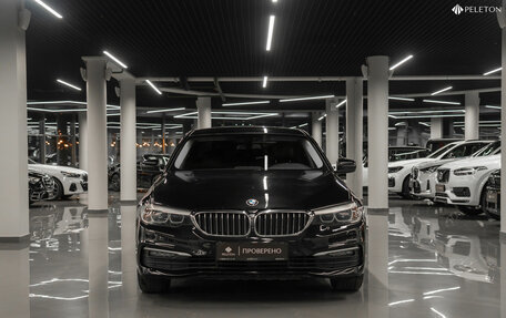 BMW 5 серия, 2019 год, 2 440 000 рублей, 3 фотография