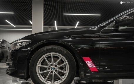 BMW 5 серия, 2019 год, 2 440 000 рублей, 19 фотография