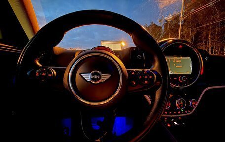 MINI Countryman II (F60), 2017 год, 2 330 000 рублей, 26 фотография