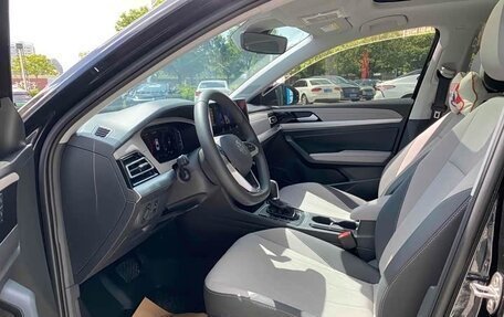 Volkswagen Lavida, 2024 год, 2 080 000 рублей, 16 фотография