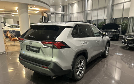 Toyota RAV4, 2021 год, 3 515 000 рублей, 9 фотография