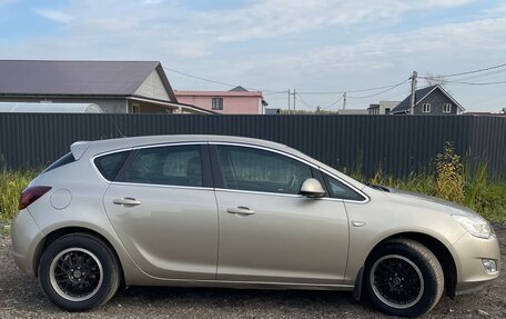 Opel Astra J, 2011 год, 750 000 рублей, 8 фотография