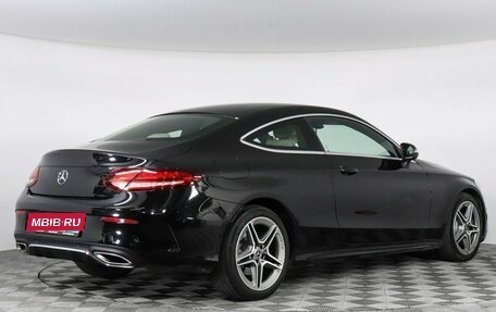 Mercedes-Benz C-Класс, 2018 год, 2 947 000 рублей, 5 фотография