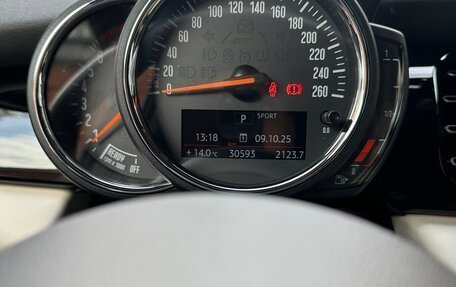 MINI Hatch, 2021 год, 3 700 000 рублей, 8 фотография