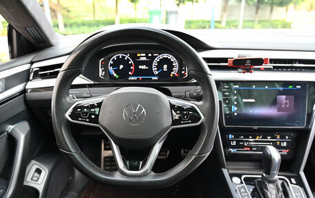 Volkswagen Passat CC, 2022 год, 3 020 000 рублей, 11 фотография