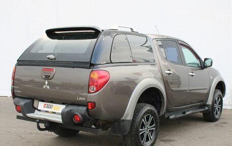 Mitsubishi L200 IV рестайлинг, 2011 год, 1 245 000 рублей, 8 фотография